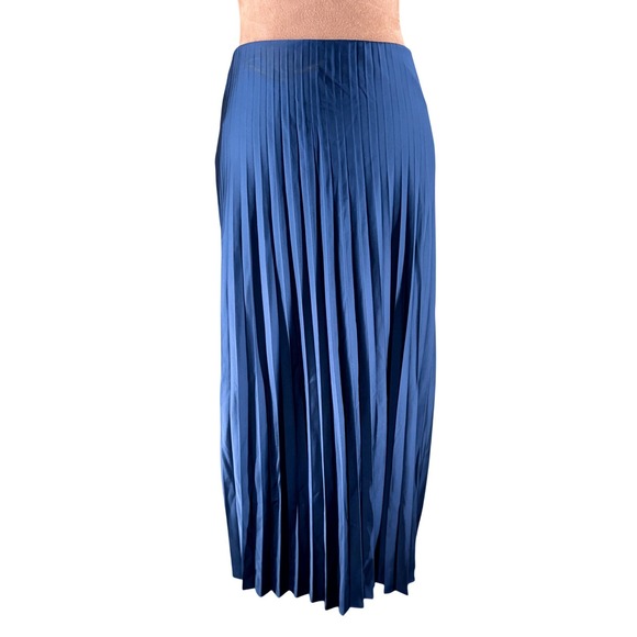 J. Crew Dresses & Skirts - J.Crew Navy Blue Pleated Midi Skirt Women's Lined Pull-On Elastic Waist NWT L